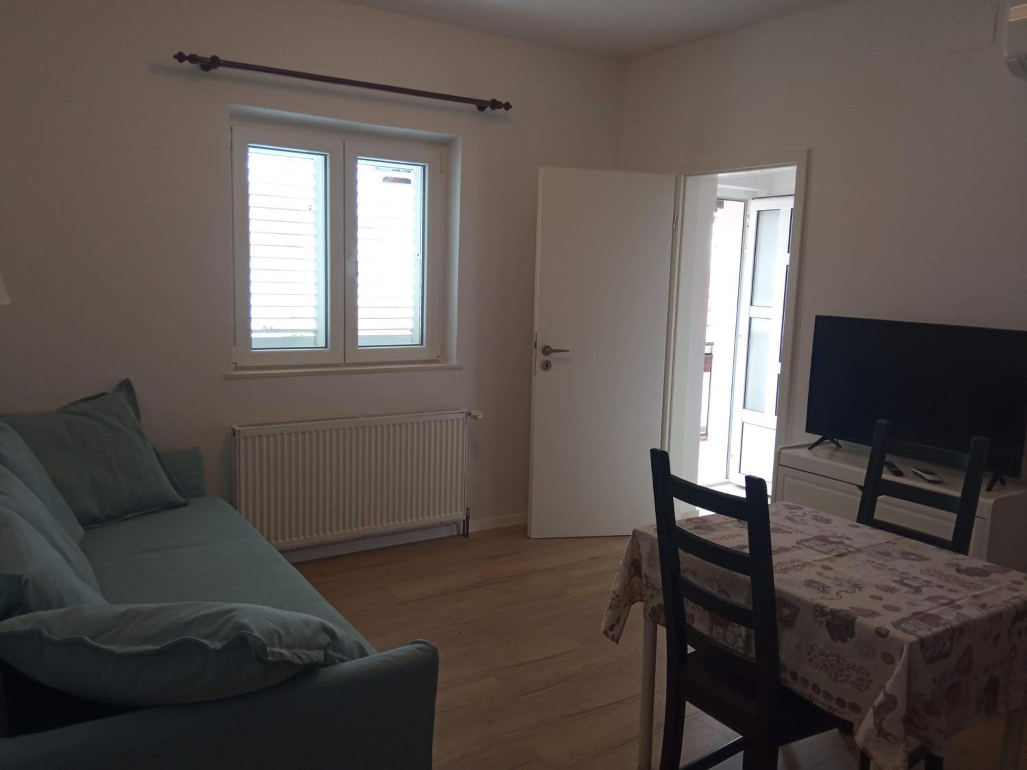 Vinka Apartment เซรเซร์ ภายนอก รูปภาพ