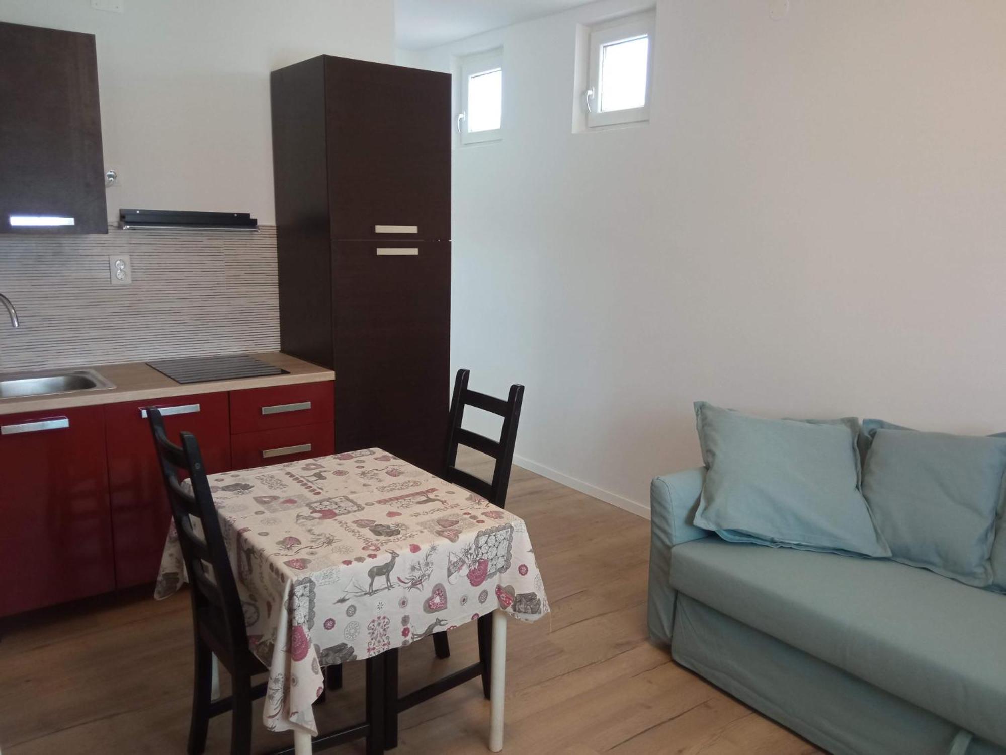Vinka Apartment เซรเซร์ ภายนอก รูปภาพ